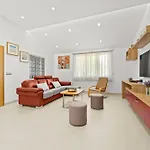 Charming Monte Uliveto With Private Pool In * Pula