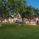 Charming Monte Uliveto With Private Pool In * Pula