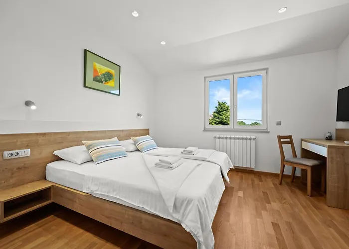 Charming Monte Uliveto With Private Pool In 빌라 풀라