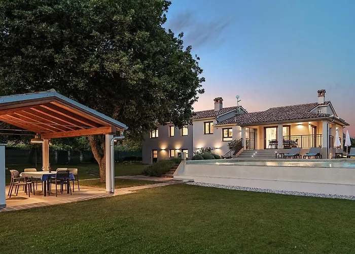 Charming Monte Uliveto With Private Pool In 빌라 풀라