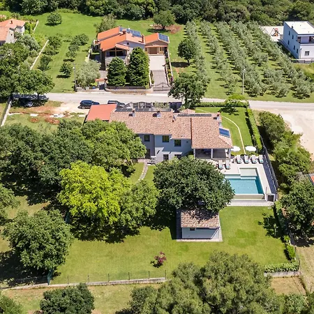 וילה Charming Monte Uliveto With Private Pool In
