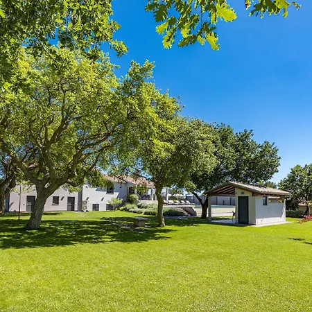 Charming Monte Uliveto With Private Pool In Pula