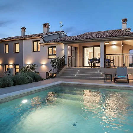 Charming Monte Uliveto With Private Pool In וילה