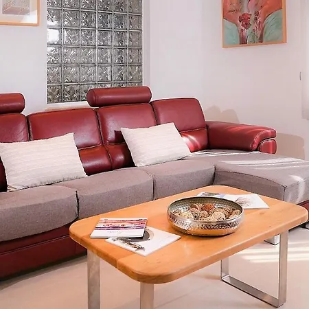 Charming Monte Uliveto With Private Pool In Vila