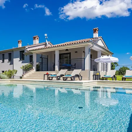 Charming Monte Uliveto With Private Pool In