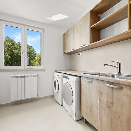 Charming Monte Uliveto With Private Pool In Vila *